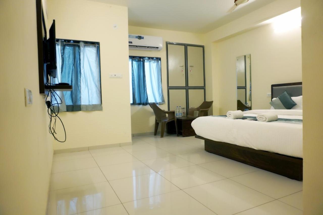 Hotel Nova Sk 拉杰果德 外观 照片