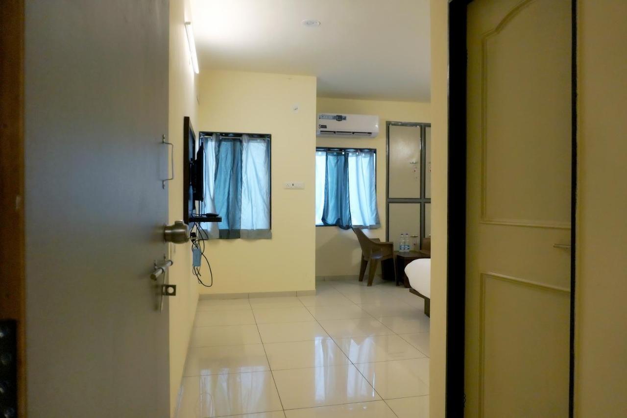 Hotel Nova Sk 拉杰果德 外观 照片
